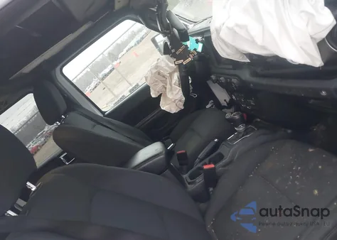 2021 Jeep Wrangler Unlimited Willys 4X4 from USA, damaged, VIN 1C4HJXDM3MW713838